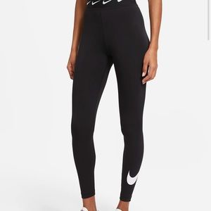 NIKE | club swoosh leggings